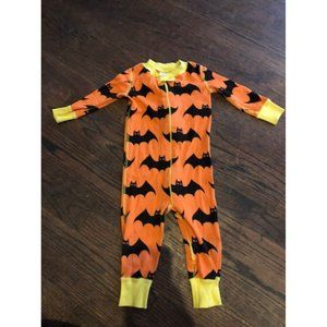 Hannah Andersson Halloween sleeper pjs size 70 6 9 12 months